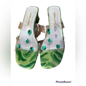 Bellini dead stock kick pump sz 8 1/2. Like New. Lime green box heel. Retro.
